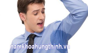 Hôi nách có lây qua mặc quần áo chung không